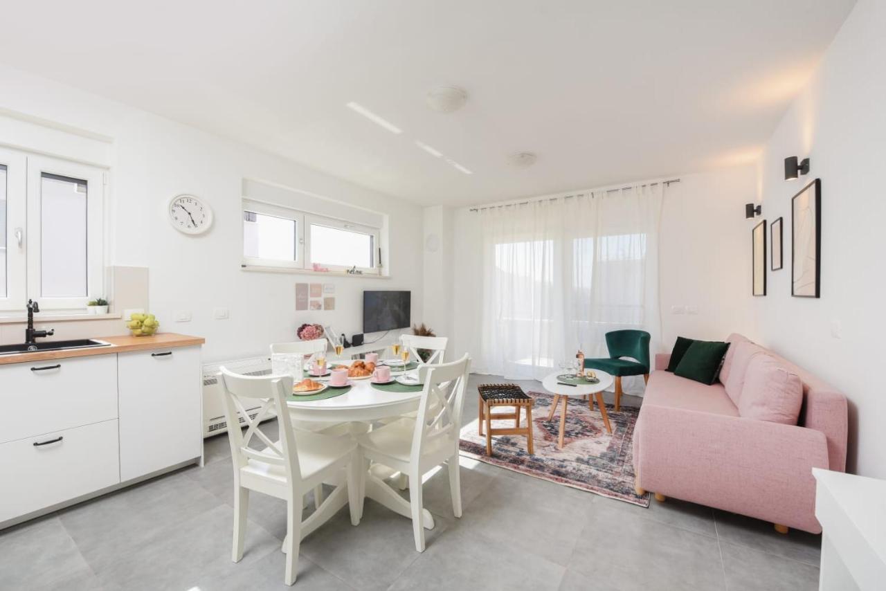 Novi Apartman Franka Apartment Zadar Exterior foto
