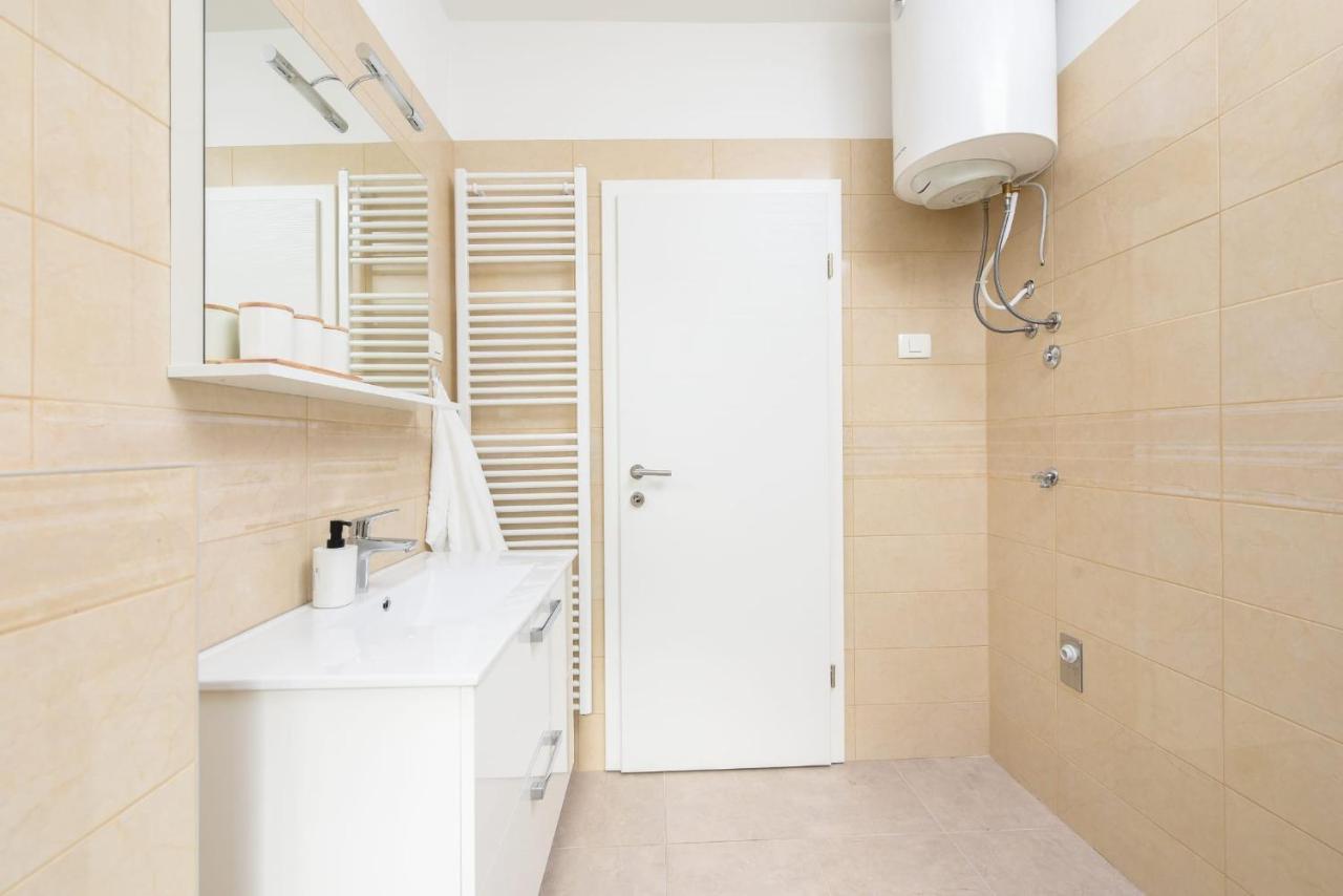 Novi Apartman Franka Apartment Zadar Exterior foto