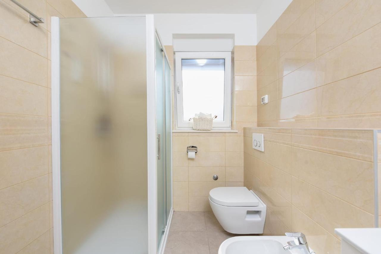 Novi Apartman Franka Apartment Zadar Exterior foto